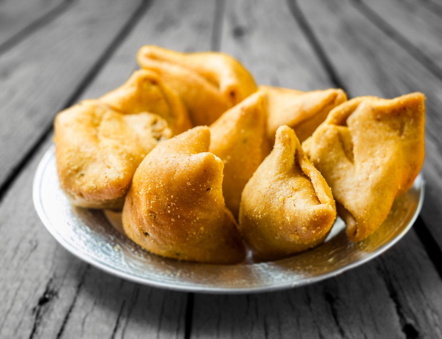 Allahabad's Famous Ghee Samosa - A legacy of 110 years