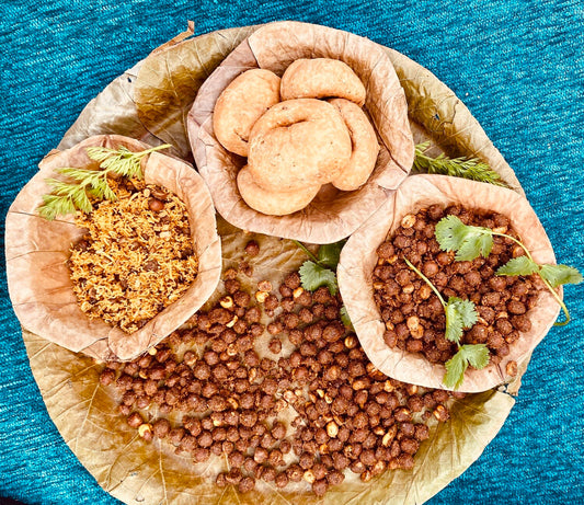 Famous Ghee Khasta -Chana- Dalmoth Namkeen Combo (Special from Allahabad )   1.5Kg