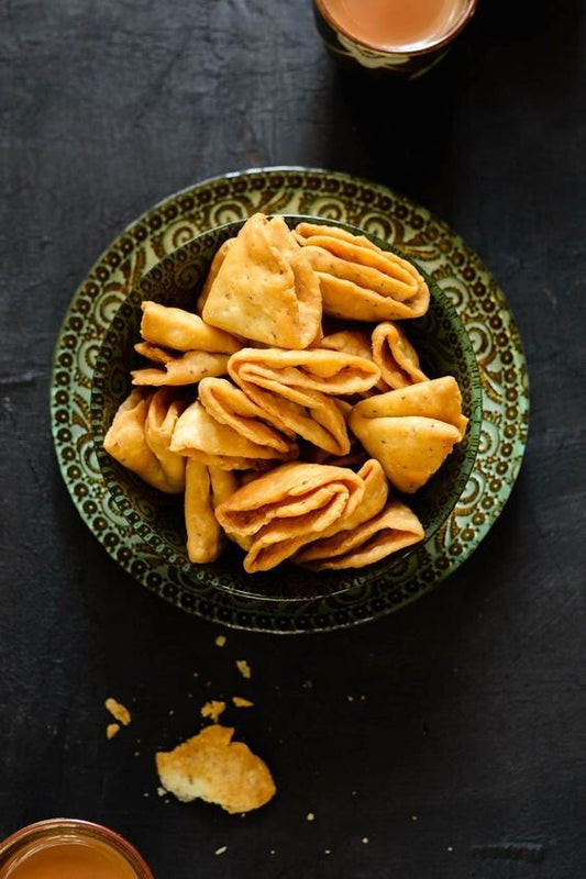 Famous Ghee Tikona Nimki (Bangla Namkeen from Allahabad ) 500g